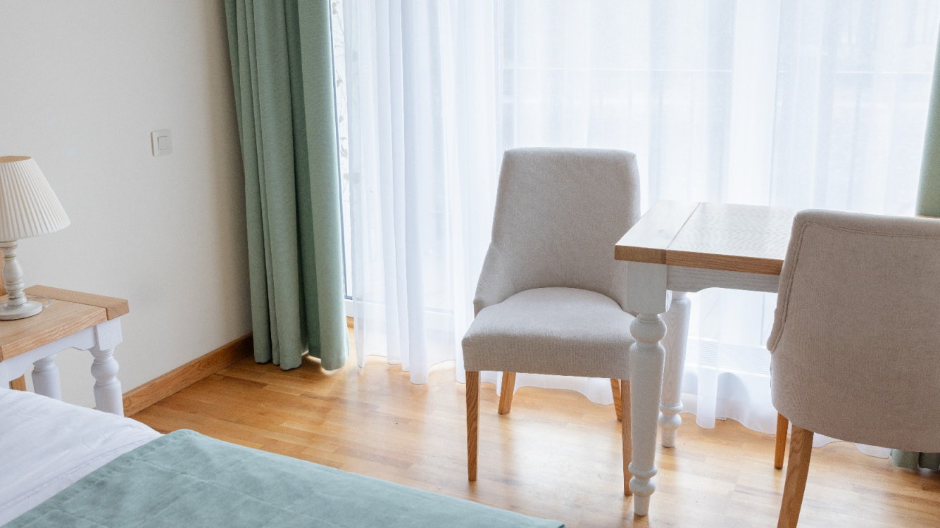 Lux two rooms